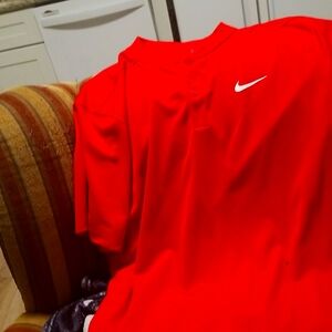 Dry fit standard fit Nike pro shirt large brand new